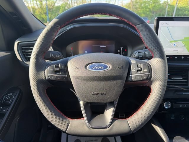 Used 2023 Ford Escape ST-Line w/ Tech Pack #1 AWD/4WD image 23