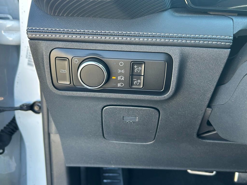 Used 2025 Ford Mustang Premium RWD image 17