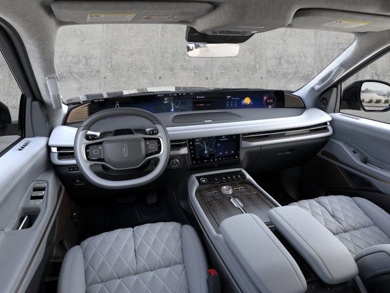 New 2026 Lincoln Navigator L Black Label image 9