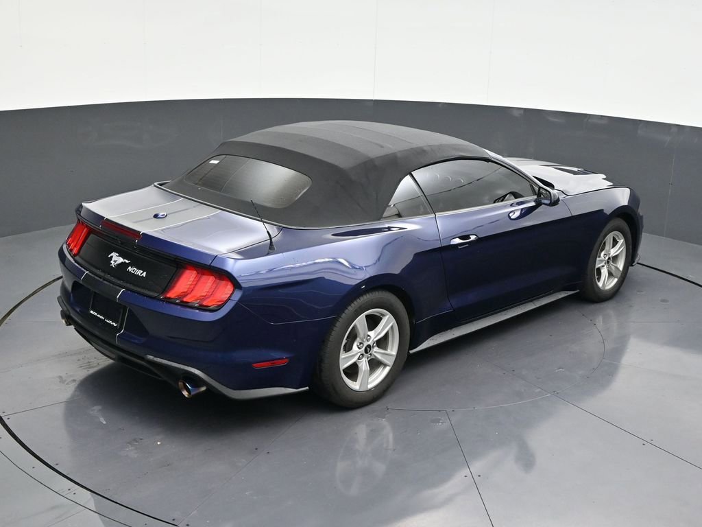 Used 2020 Ford Mustang Convertible image 21