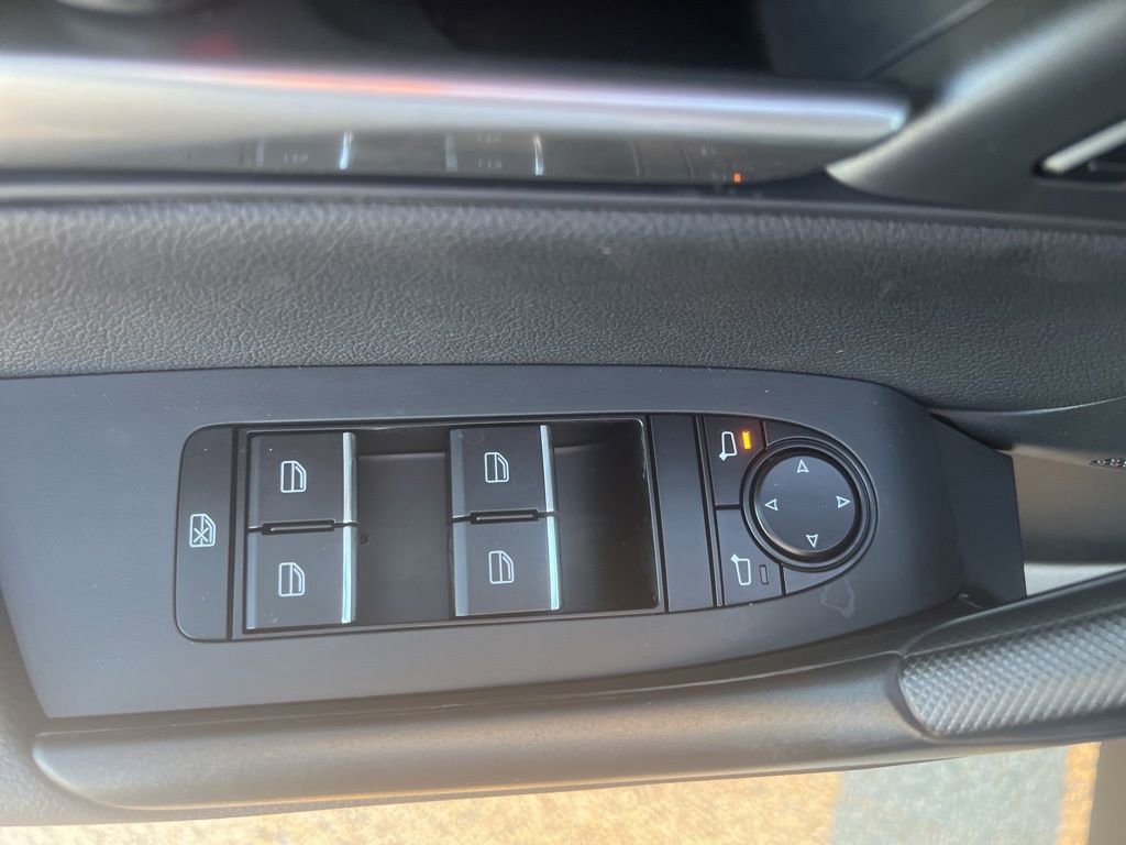 New 2026 MAZDA CX-50 AWD 2.5 Hybrid w/ Premium Pkg image 17