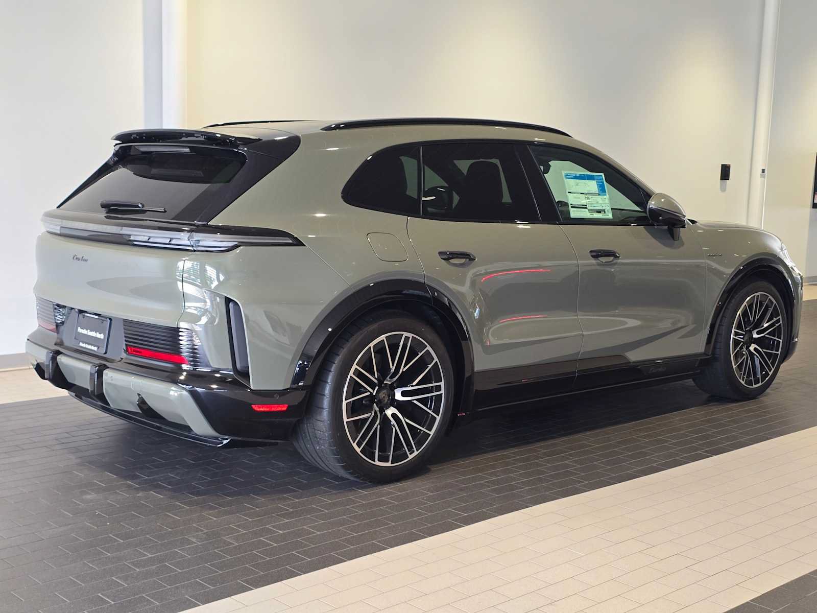 New 2026 Porsche Cayenne Turbo Electric AWD/4WD image 7