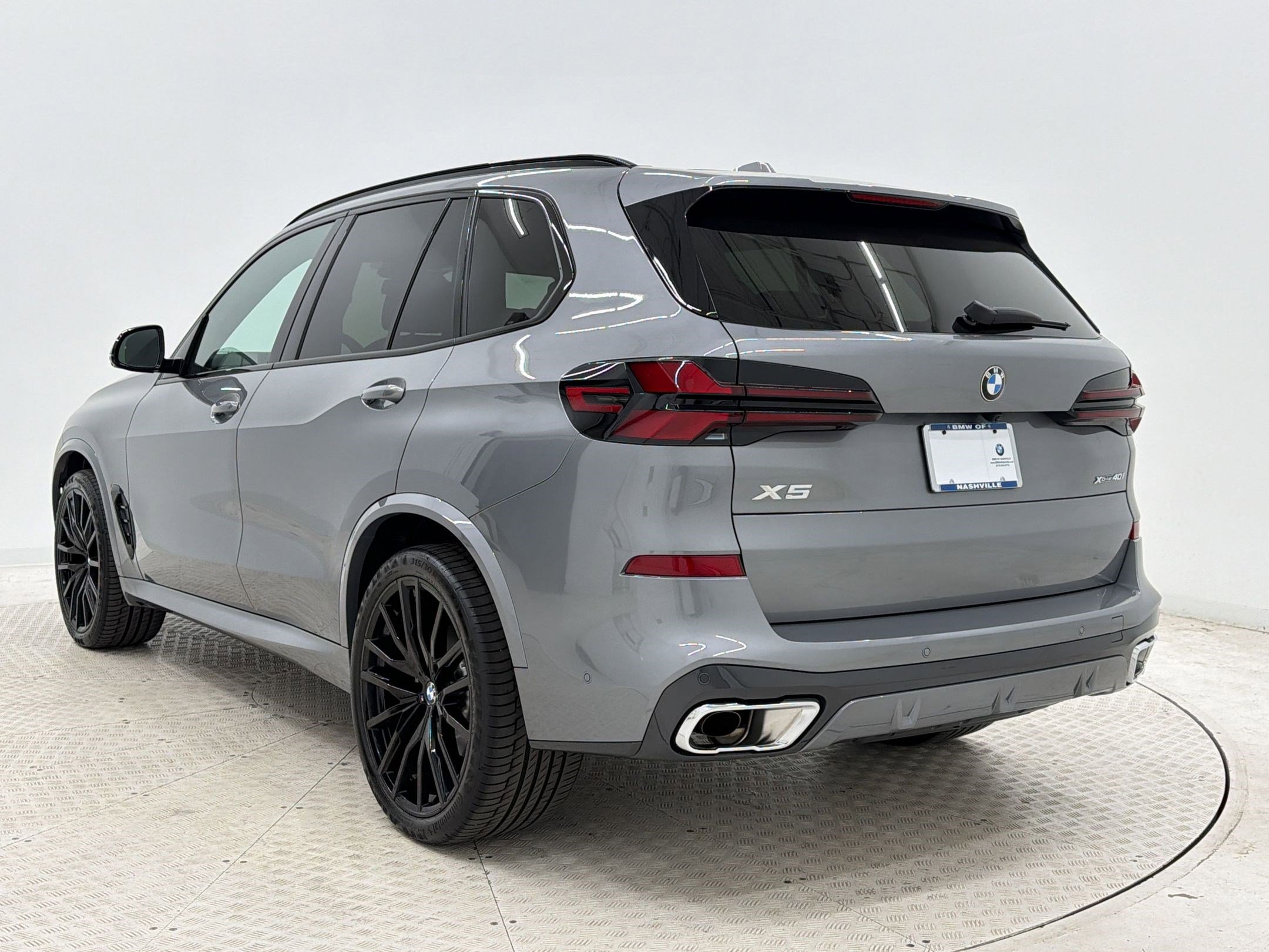 Certified 2026 BMW X5 xDrive40i image 3