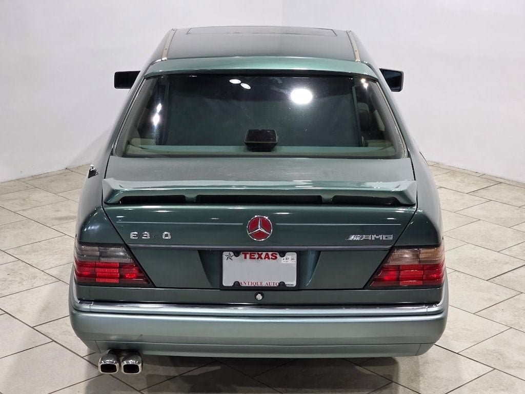 Used 1994 Mercedes-Benz E 320 Coupe image 23