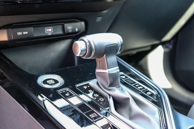 Certified 2025 Kia Niro EX FWD image 20