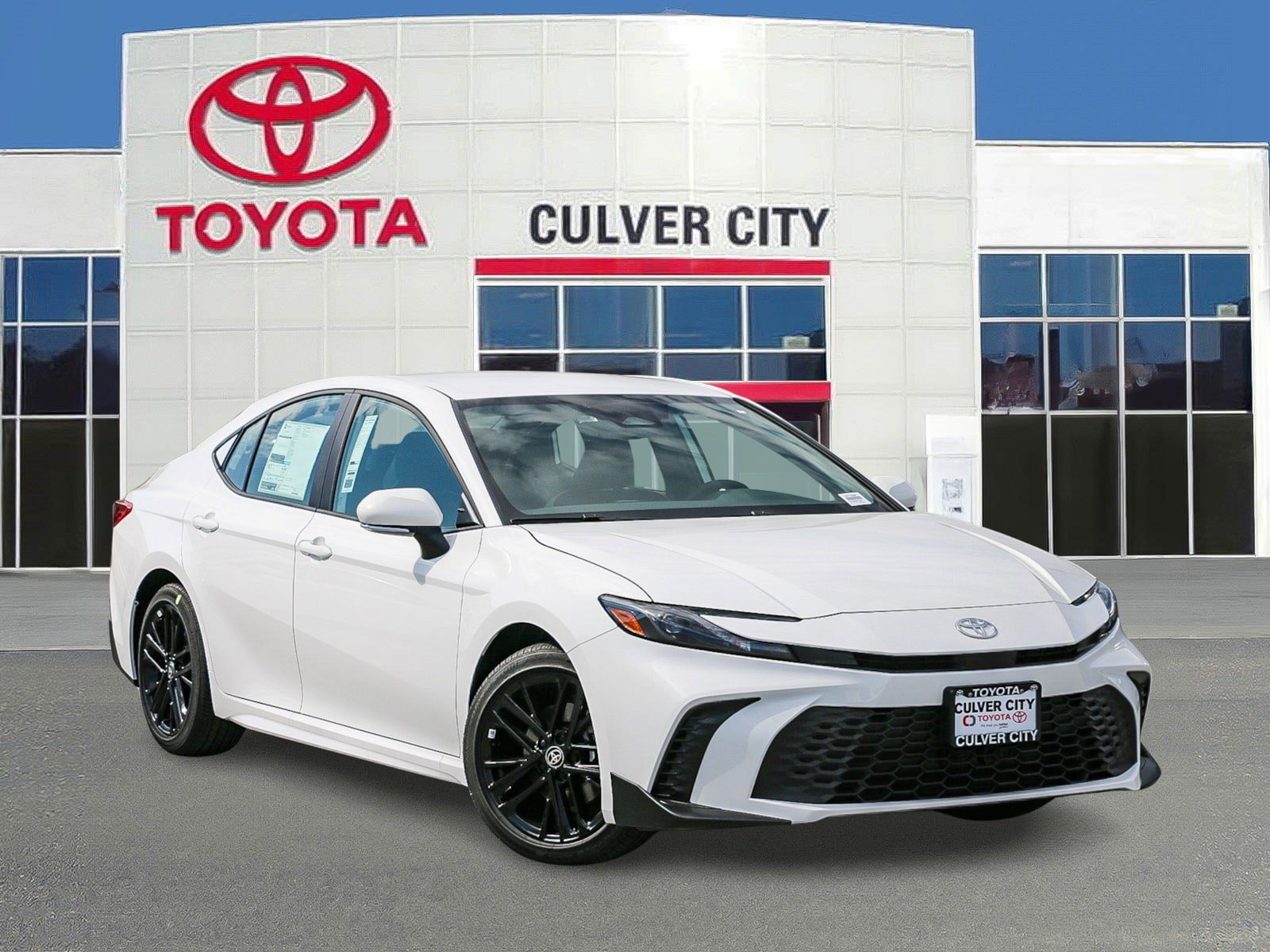 New 2026 Toyota Camry SE
