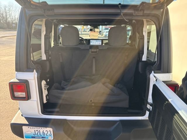 Used 2024 Jeep Wrangler Sport S image 22