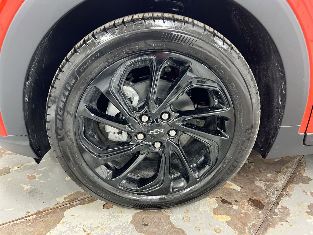 New 2027 Chevrolet Bolt RS w/ Technology Package image 28