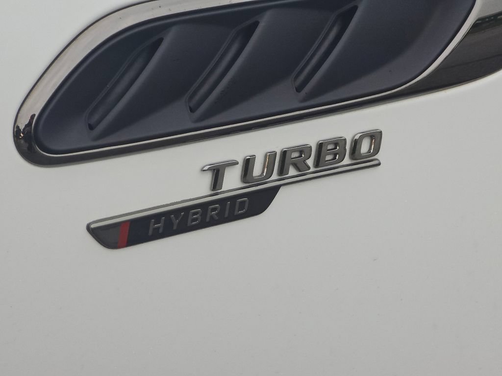 Certified 2025 Mercedes-Benz E 53 AMG e 4MATIC Sedan image 6