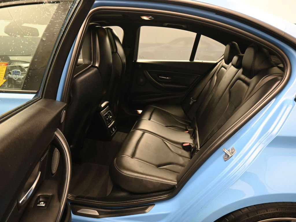 Used 2018 BMW M3 w/ Executive Package image 32