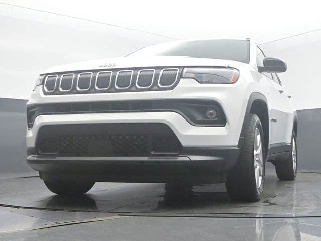 Used 2022 Jeep Compass Latitude w/ Convenience Group image 46