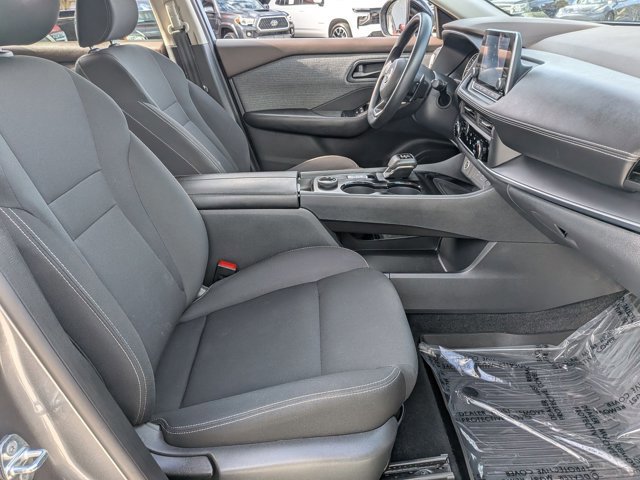 Used 2023 Nissan Rogue S image 20