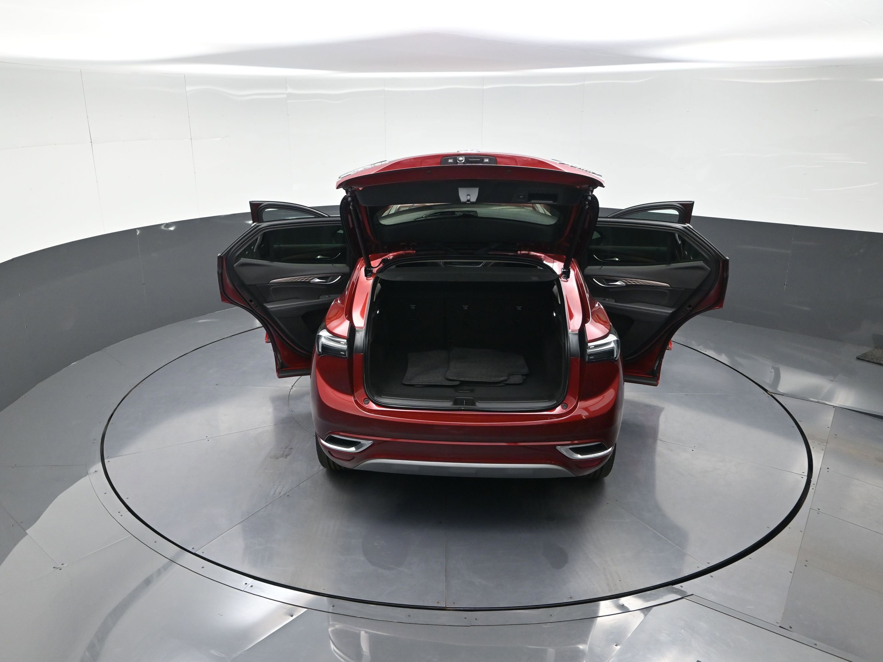 Used 2023 Buick Envision Avenir image 13