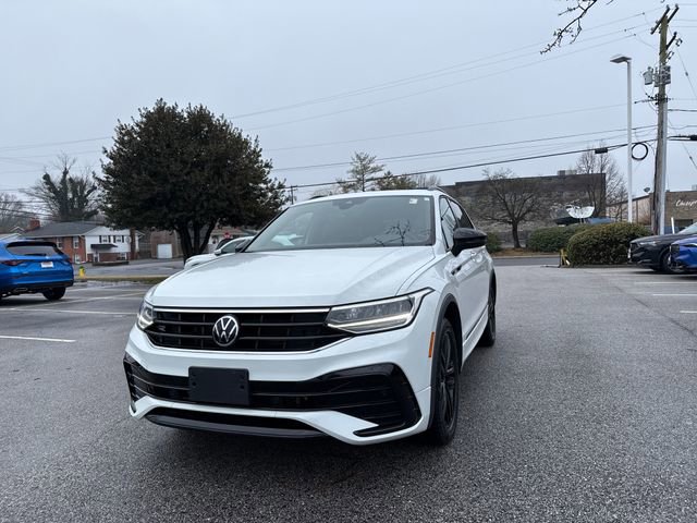 Used 2022 Volkswagen Tiguan SE R-Line