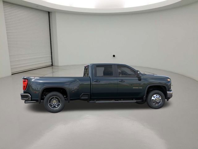 New 2026 Chevrolet Silverado 3500 LT w/ All Star Edition image 5