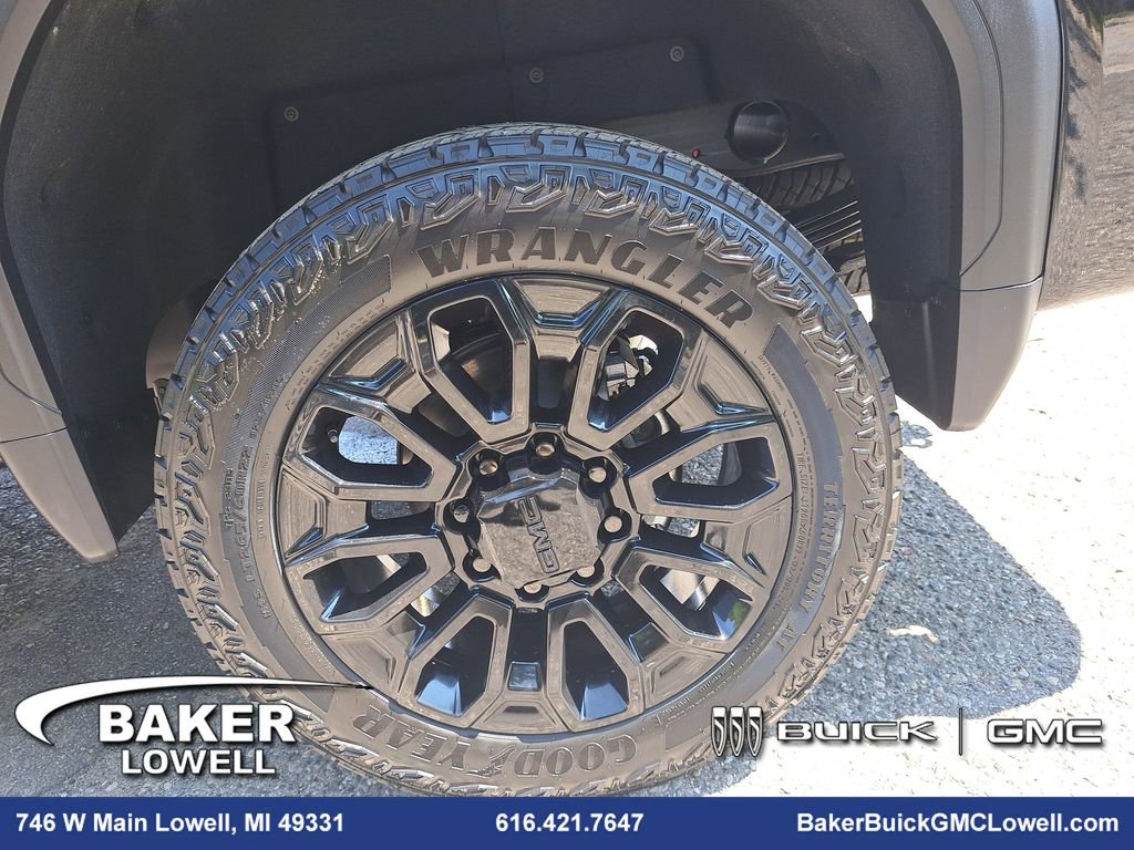 New 2025 GMC Sierra 2500 Denali w/ Denali Reserve Package image 37