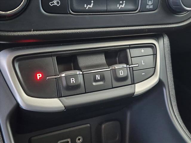 Used 2024 GMC Terrain SLE AWD/4WD image 12