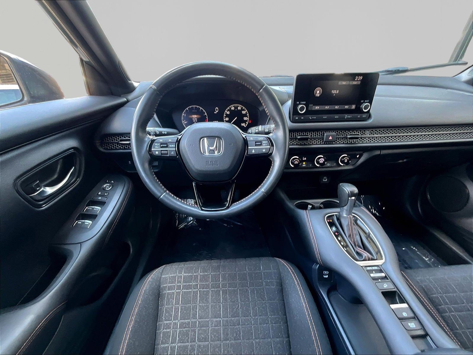 Used 2024 Honda HR-V Sport image 8
