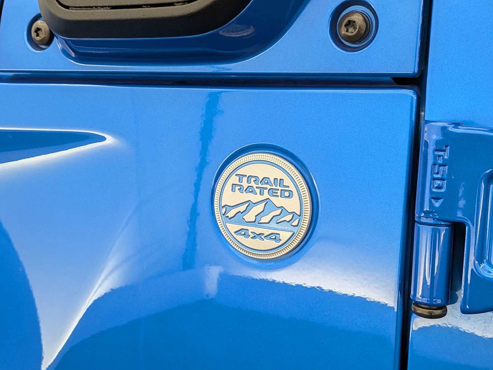 Used 2021 Jeep Wrangler Unlimited Sahara w/ Cold Weather Group image 13