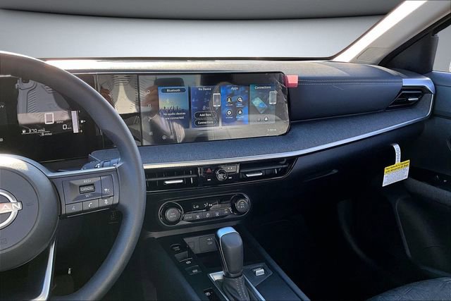 New 2026 Nissan Kicks SV image 6