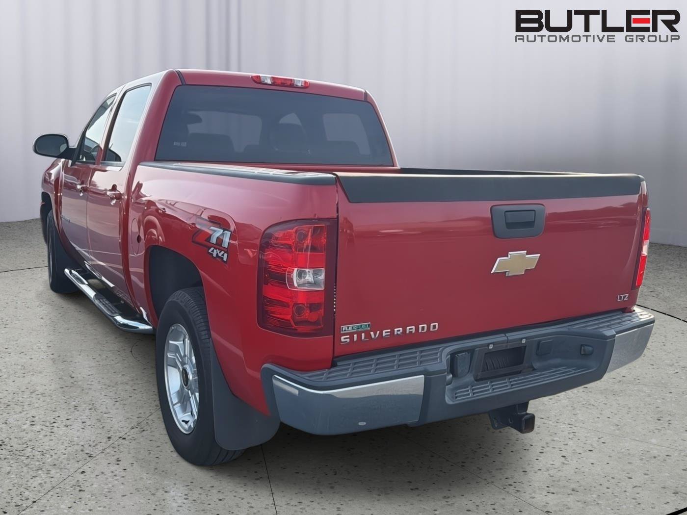 Used 2011 Chevrolet Silverado 1500 LTZ w/ Z71 Appearance Package AWD/4WD image 10