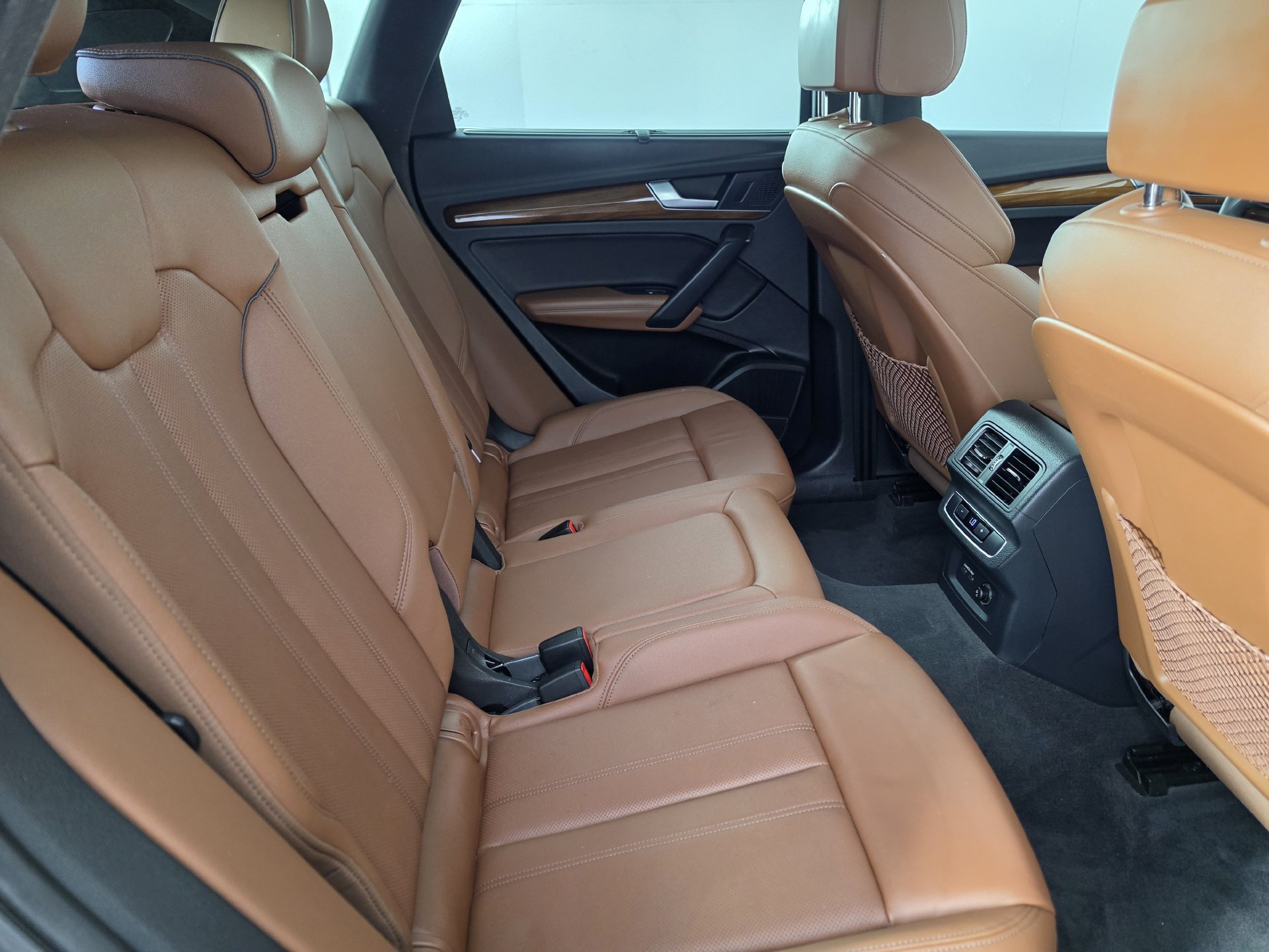Used 2024 Audi Q5 Premium Plus w/ Premium Plus Package AWD/4WD image 31