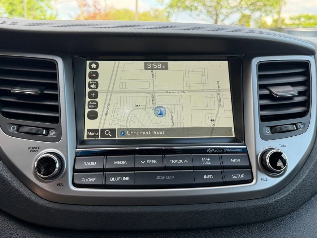 Used 2016 Hyundai Tucson Limited w/ Option Group 03 AWD/4WD image 25