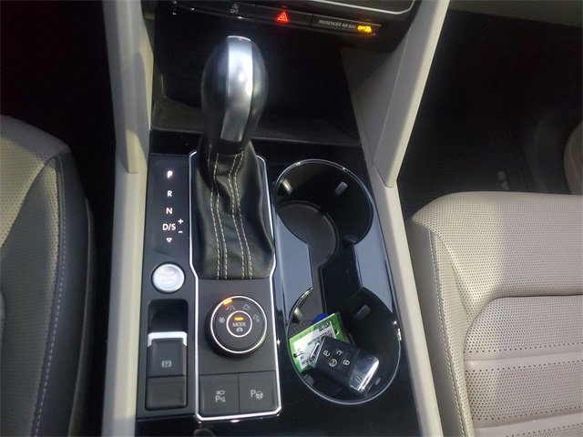 Used 2021 Volkswagen Atlas SEL Premium image 22