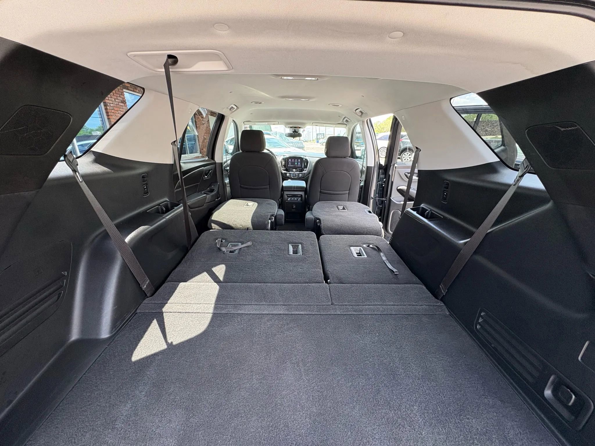 Used 2020 Chevrolet Traverse LT w/ Driver Confidence II Package image 81