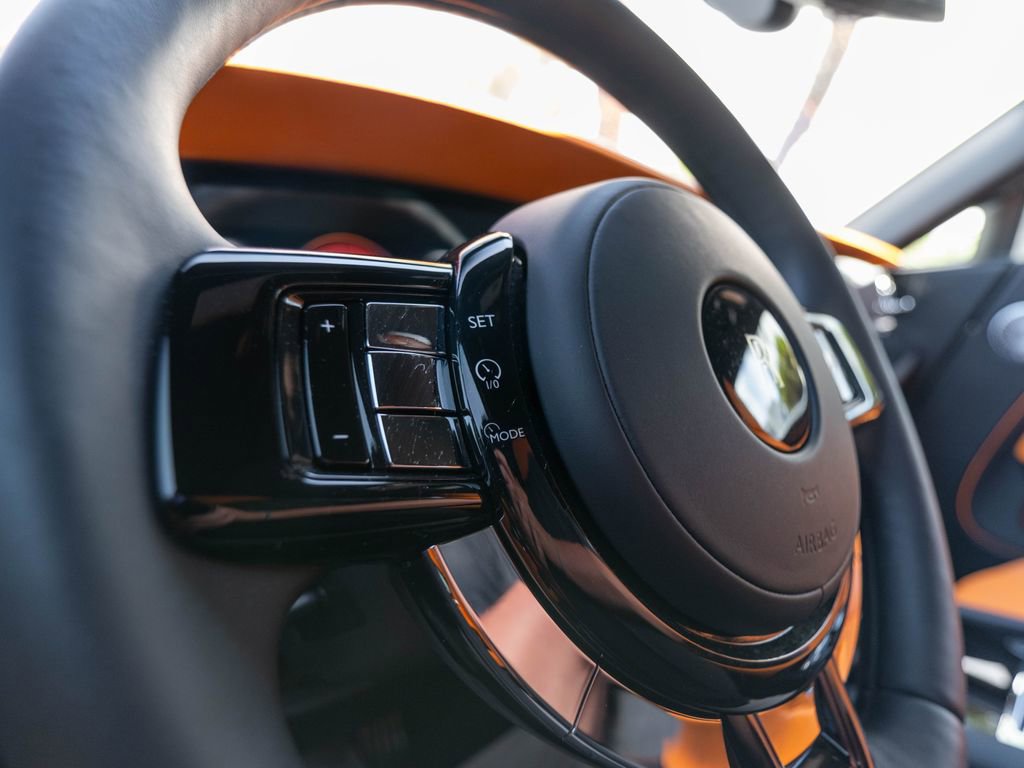 Used 2024 Rolls-Royce Spectre w/ Spectre Launch Package AWD/4WD image 17