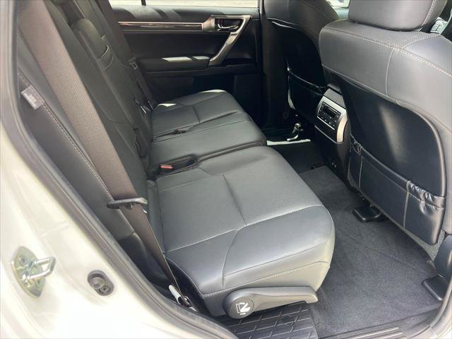 Certified 2023 Lexus GX 460 Premium w/ Premium Package AWD/4WD image 15