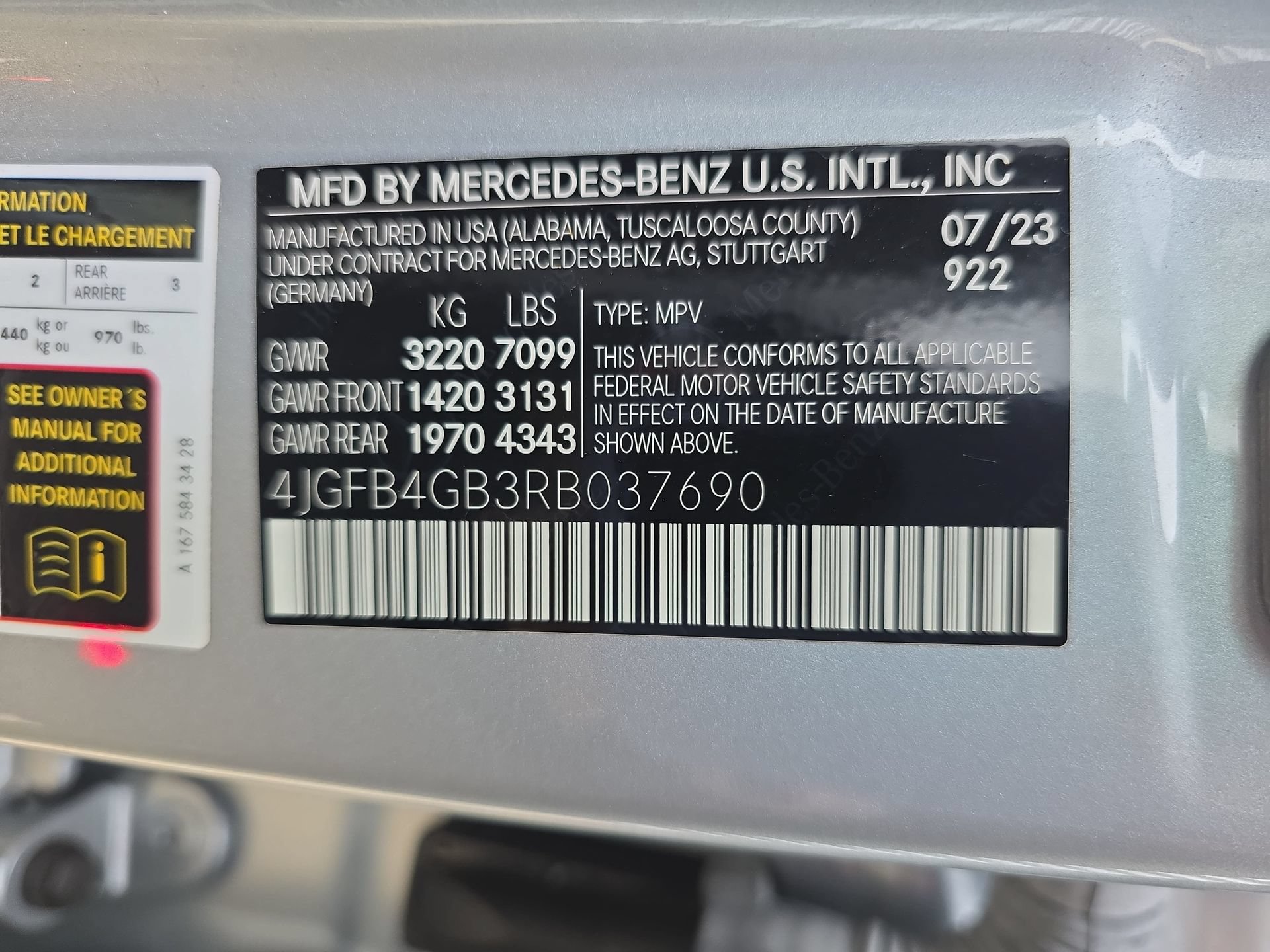 Certified 2024 Mercedes-Benz GLE 450e 4MATIC image 33