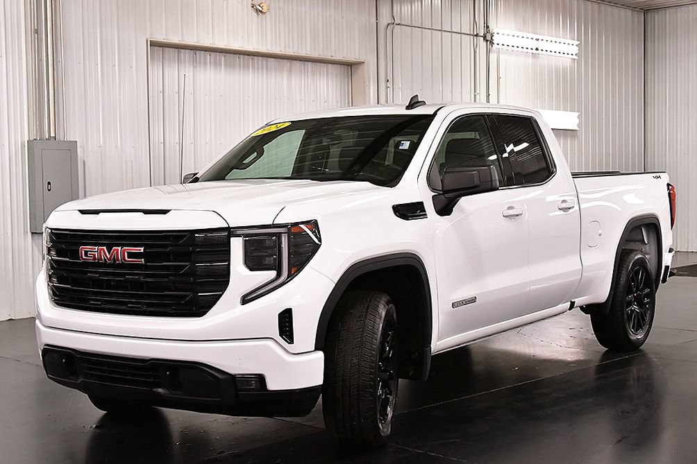 Used 2024 GMC Sierra 1500 Elevation AWD/4WD image 3
