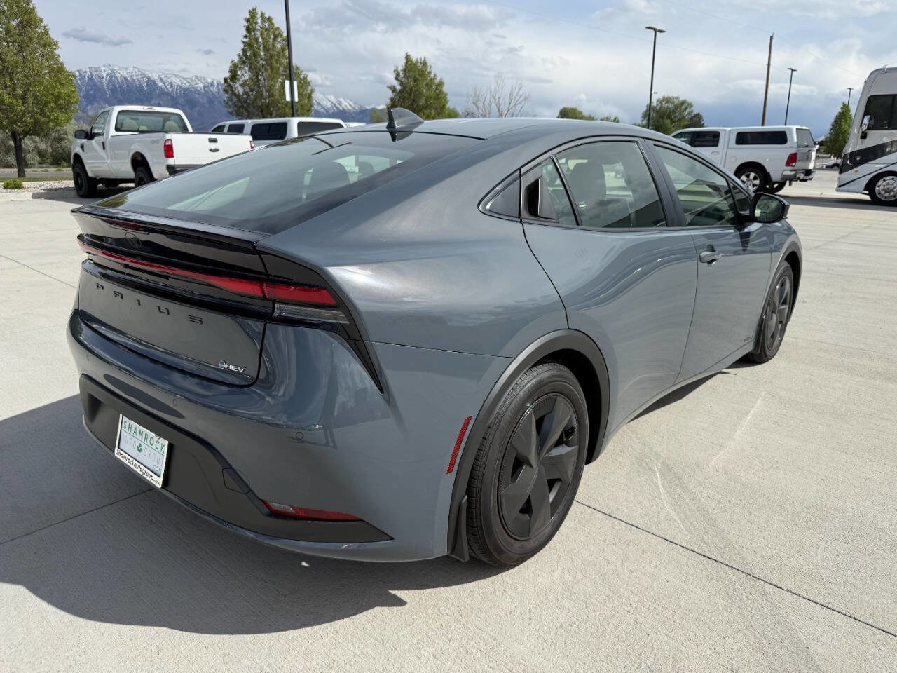 Used 2024 Toyota Prius LE image 3