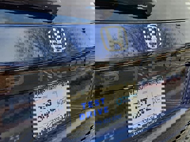 Used 2025 Honda Pilot Touring image 39