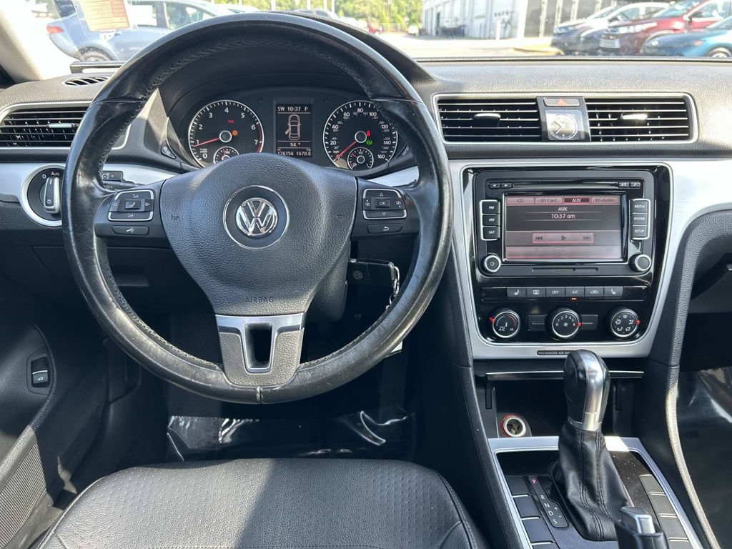 Used 2013 Volkswagen Passat 2.5 SE FWD image 13