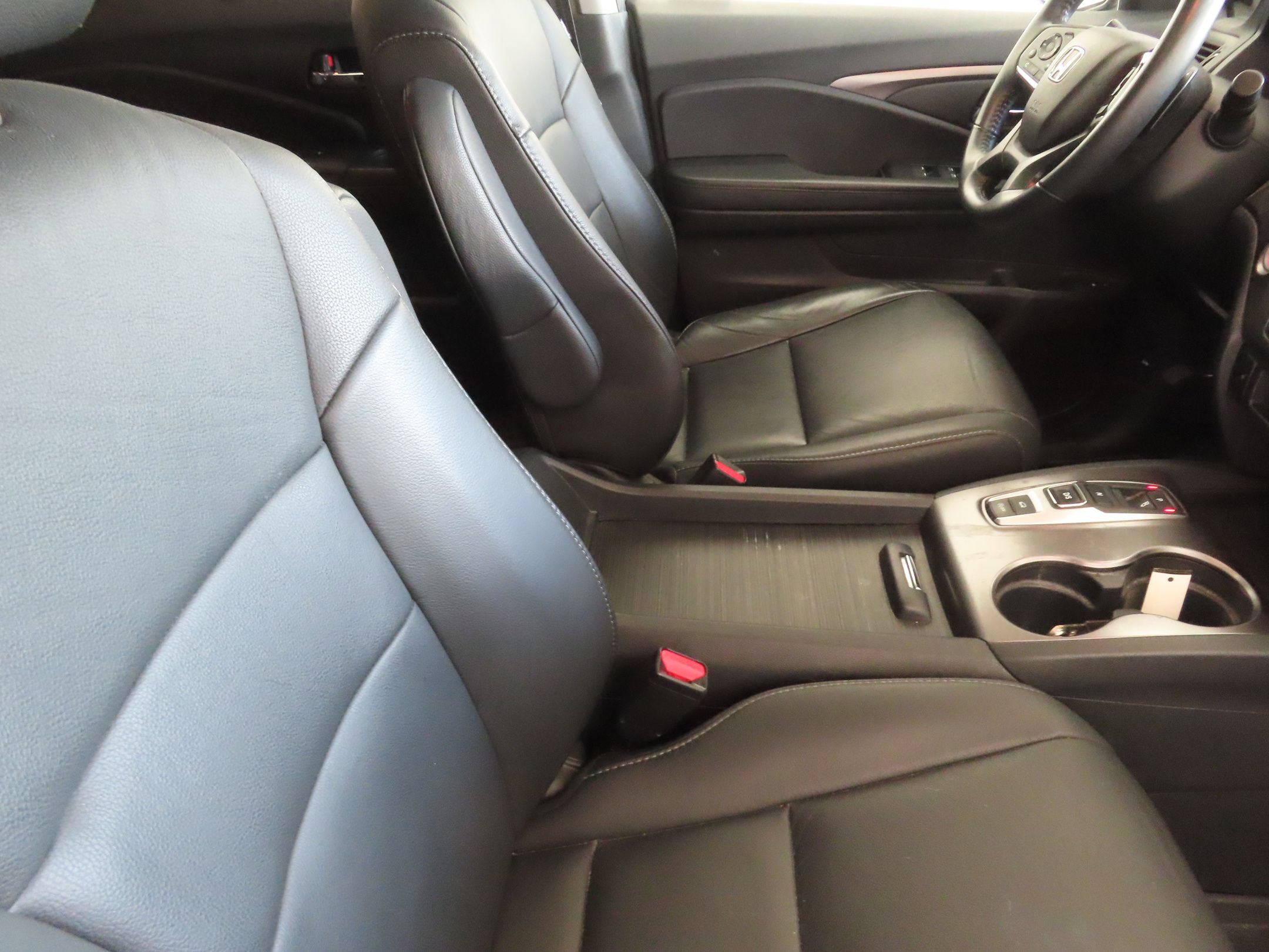 Used 2022 Honda Pilot EX-L image 25