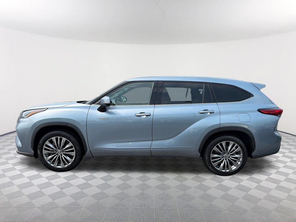 Used 2020 Toyota Highlander Platinum FWD image 8