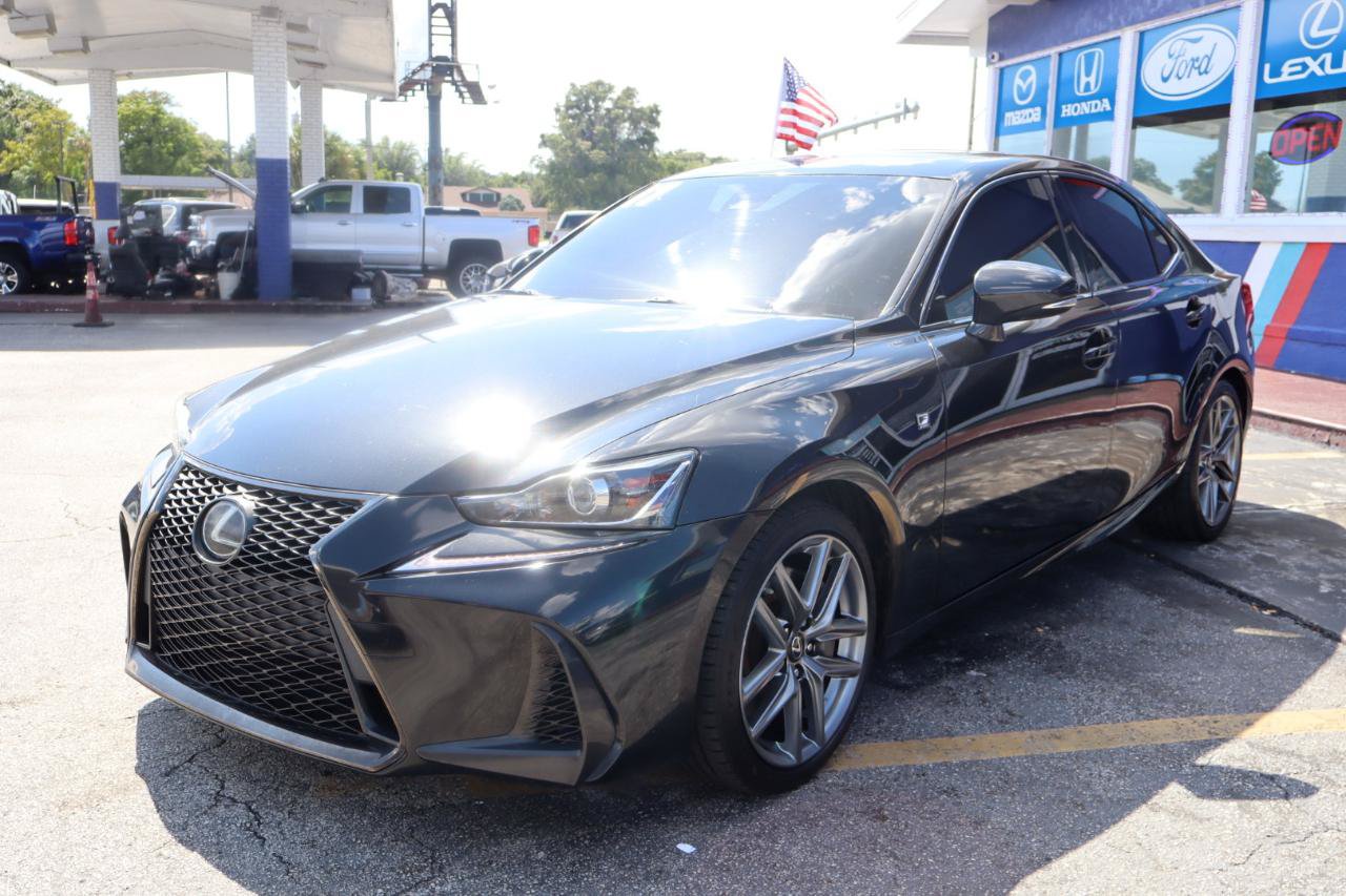 Used 2017 Lexus IS 200t F Sport w/ F Sport Package RWD image 9