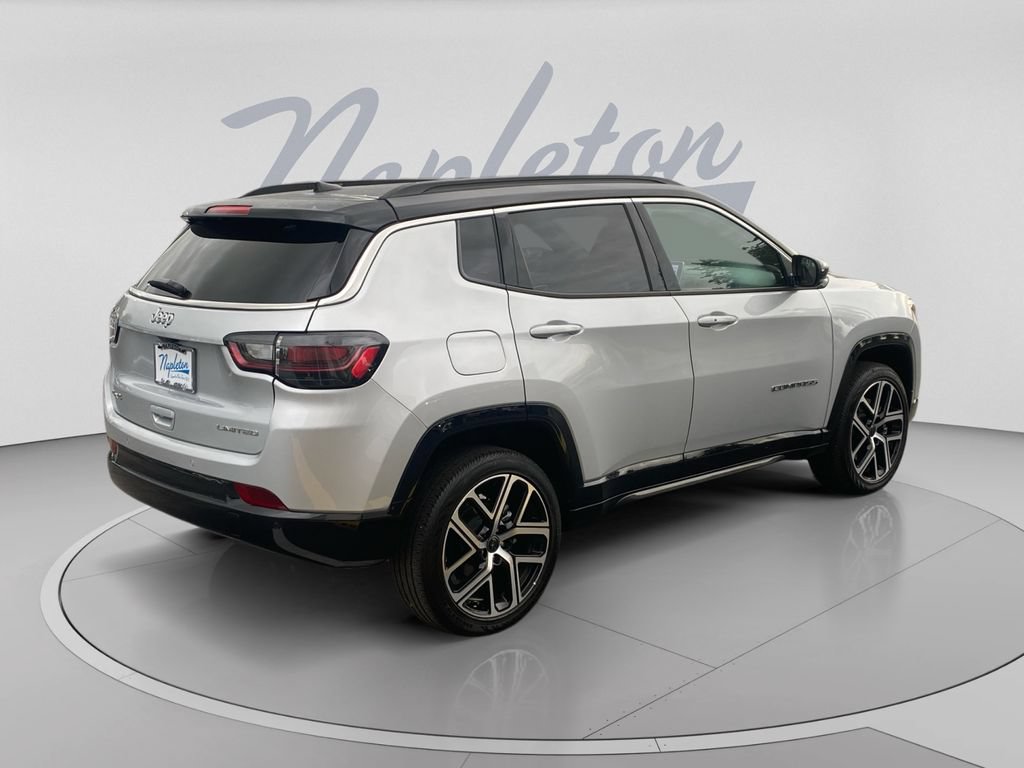 Used 2025 Jeep Compass Limited w/ Elite Group AWD/4WD image 8
