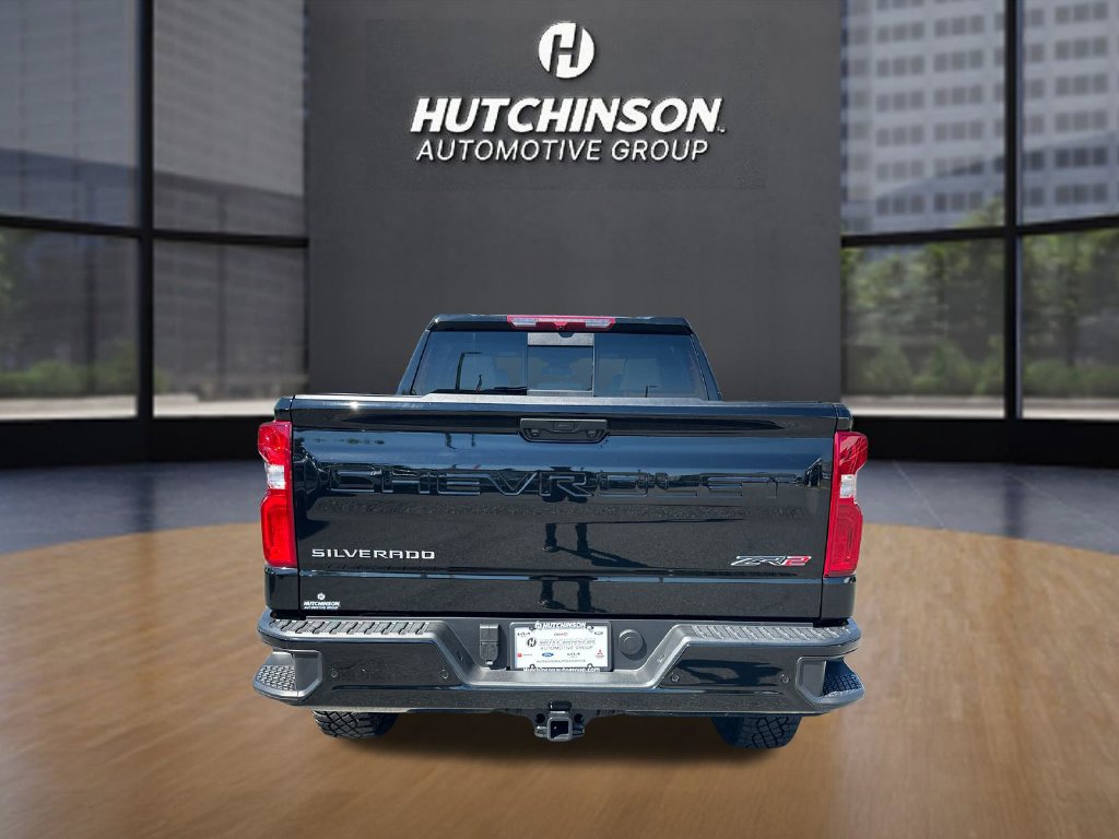 Used 2025 Chevrolet Silverado 1500 ZR2 AWD/4WD image 6
