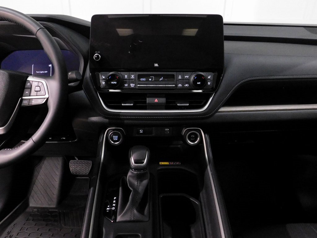 Used 2024 Toyota Grand Highlander Limited image 45