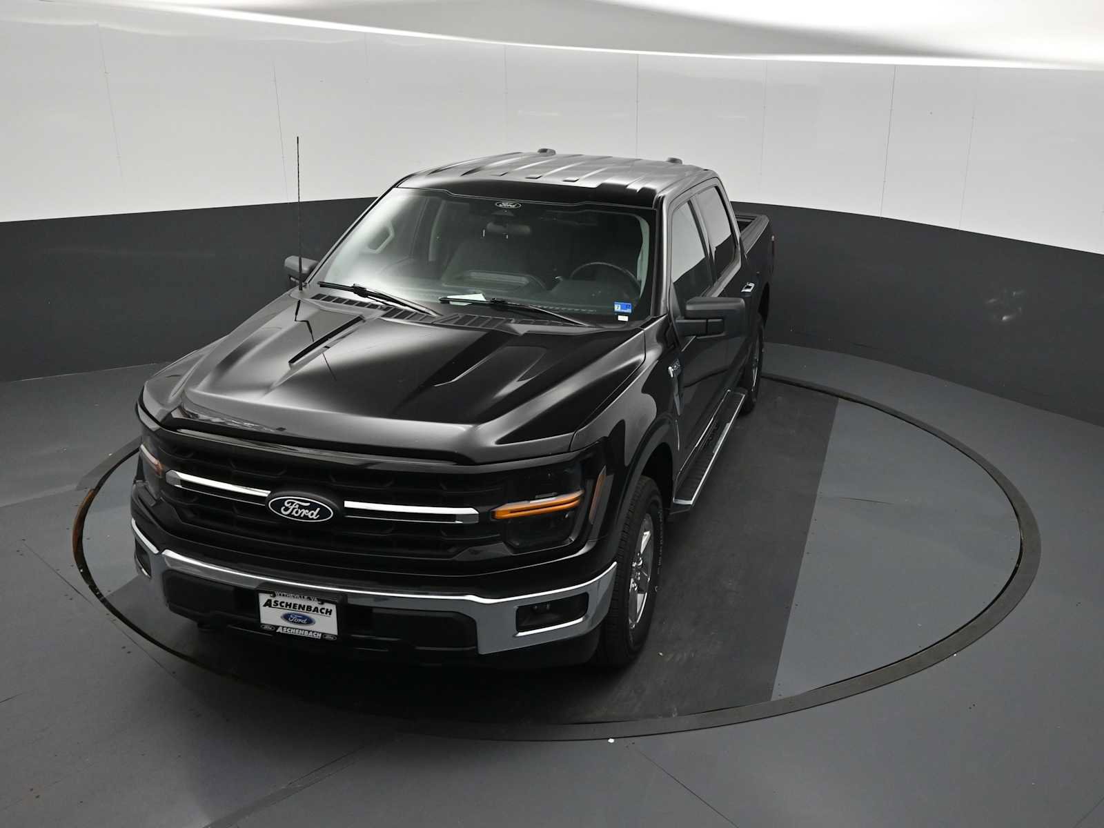 Used 2025 Ford F150 XLT w/ Equipment Group 301A Standard AWD/4WD image 33