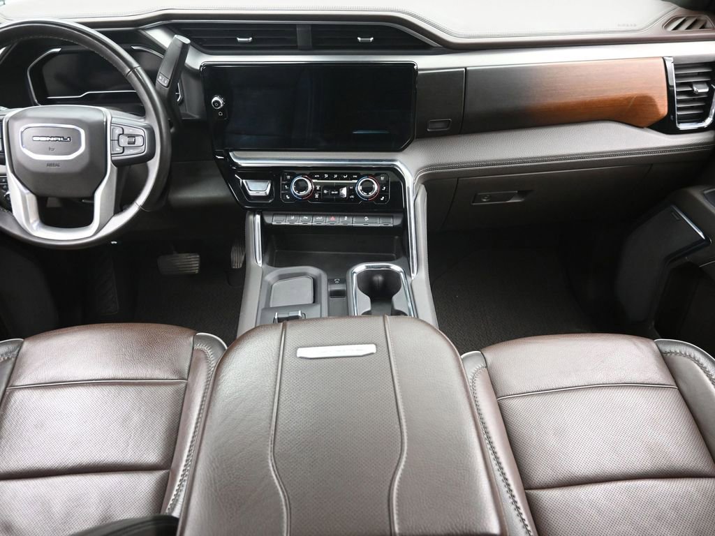 Used 2024 GMC Sierra 2500 Denali w/ Denali Reserve Package image 12