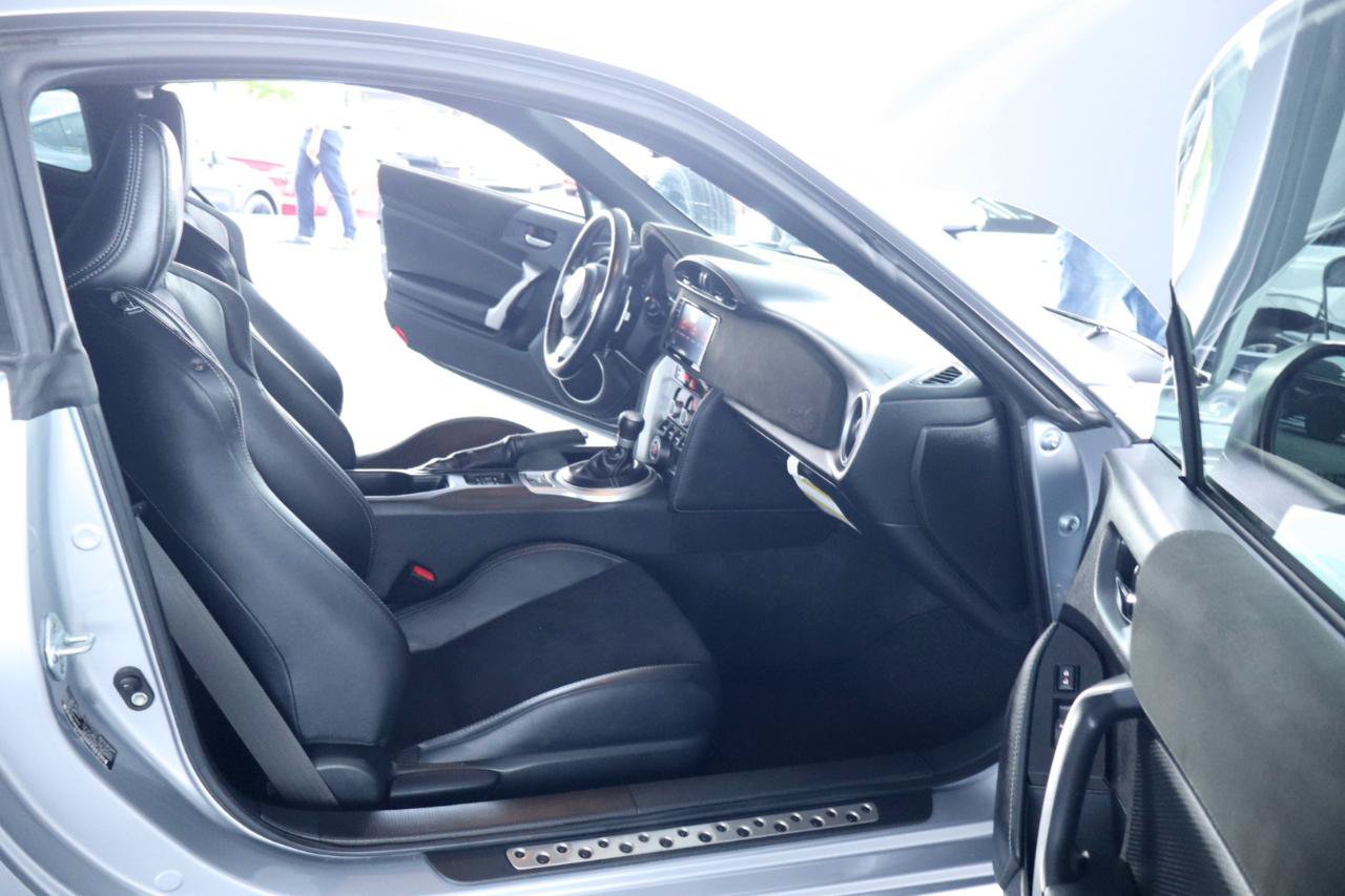 Used 2020 Toyota 86 RWD image 29