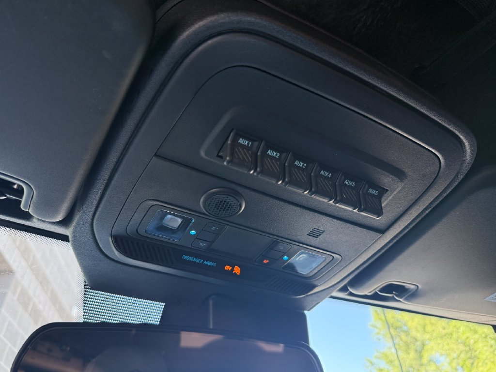 Used 2022 Ford Bronco Black Diamond AWD/4WD image 31