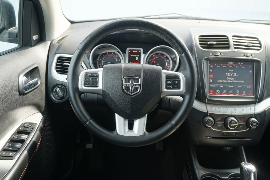 Used 2015 Dodge Journey R/T w/ Flexible Seating Group image 13