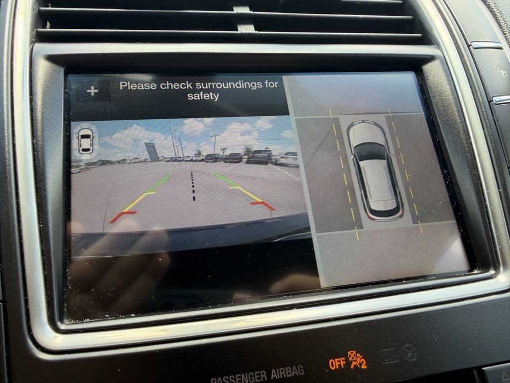 Used 2018 Lincoln MKX Reserve FWD image 16