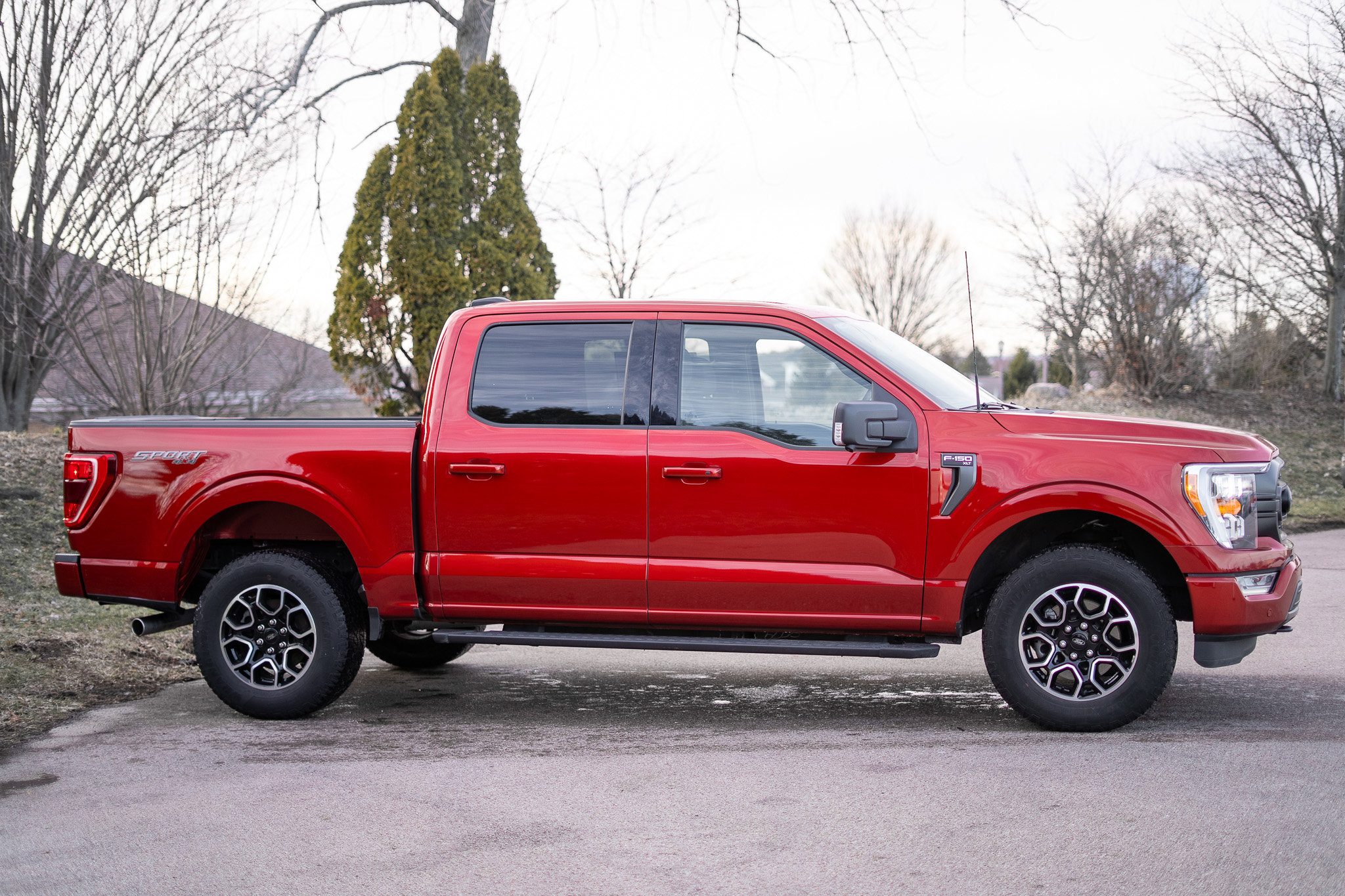Used 2023 Ford F150 XLT w/ Equipment Group 302A High image 4