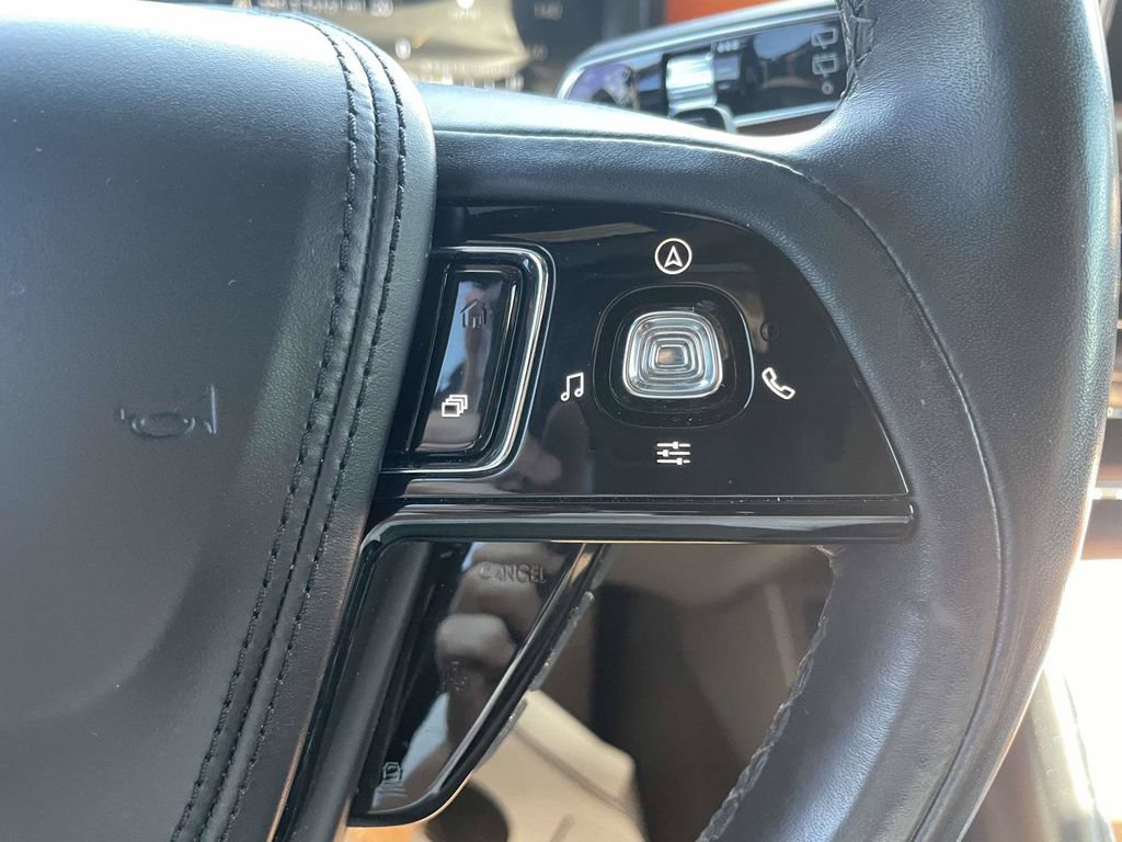 Used 2021 Lincoln Aviator Reserve w/ Equipment Group 201A AWD/4WD image 26